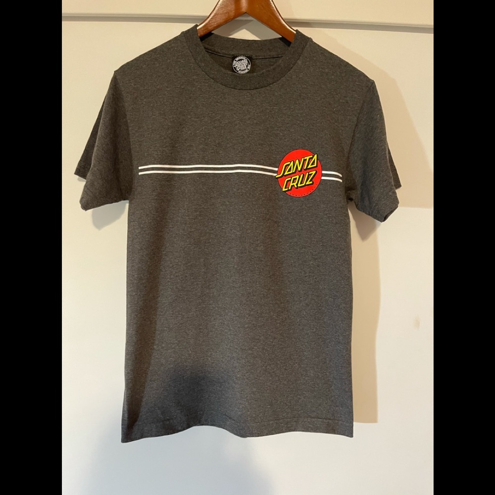 NWOT Santa Cruz short sleeve tee shirt